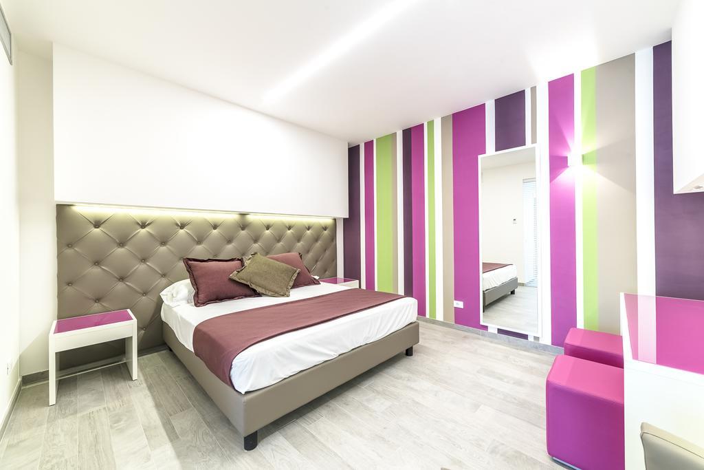 Hotel Tenda Rossa Marina Di Carrara Extérieur photo