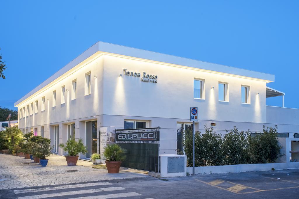 Hotel Tenda Rossa Marina Di Carrara Extérieur photo
