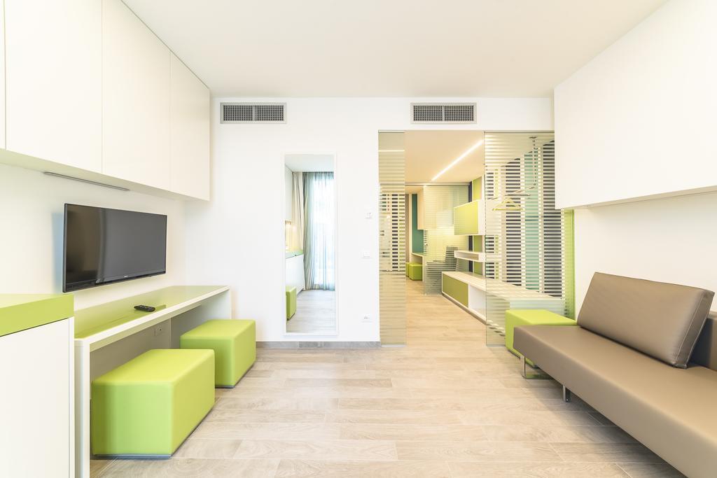 Hotel Tenda Rossa Marina Di Carrara Extérieur photo