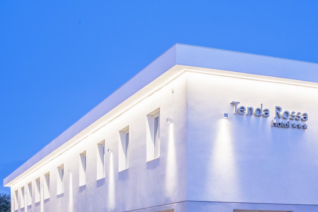 Hotel Tenda Rossa Marina Di Carrara Extérieur photo